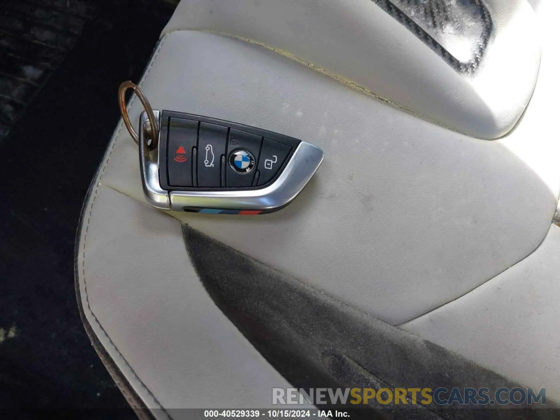 11 Photograph of a damaged car WBS33AY02MFK49362 BMW M3 2021