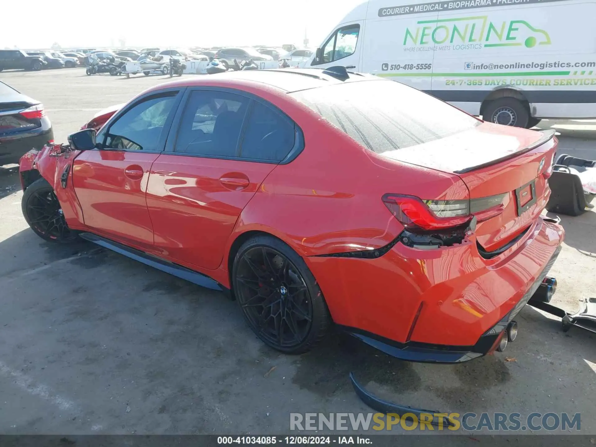 3 Photograph of a damaged car WBS33AY02MFL21564 BMW M3 2021
