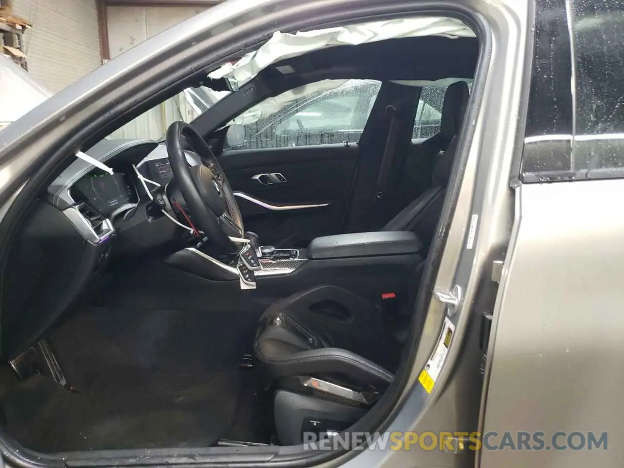 7 Photograph of a damaged car WBS33AY04MFL04703 BMW M3 2021