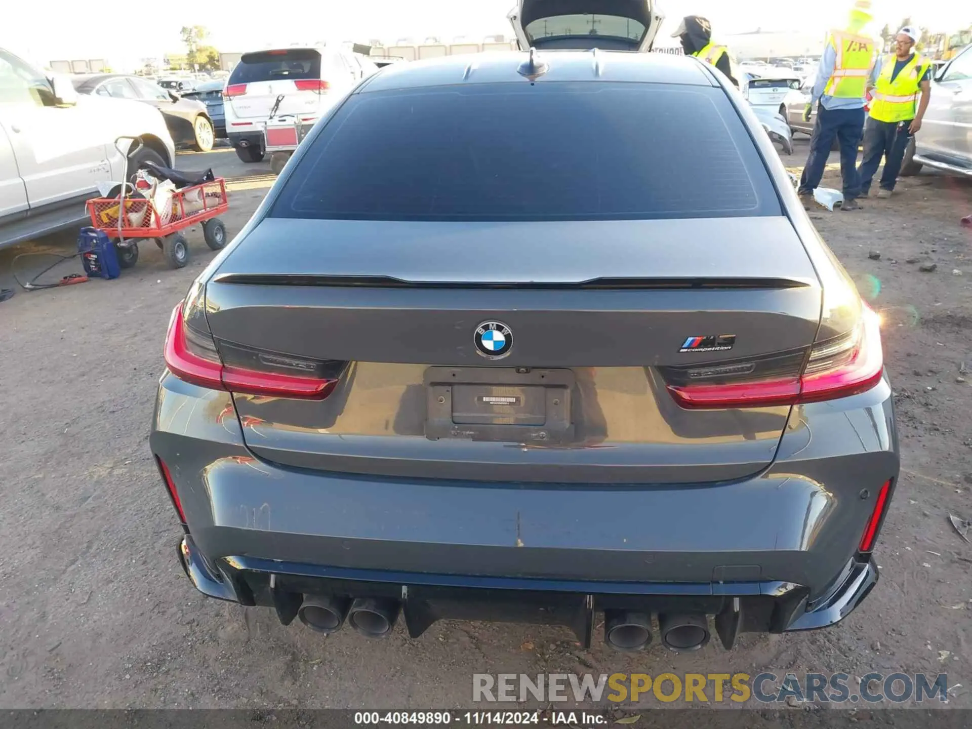 15 Photograph of a damaged car WBS33AY09MFK83914 BMW M3 2021