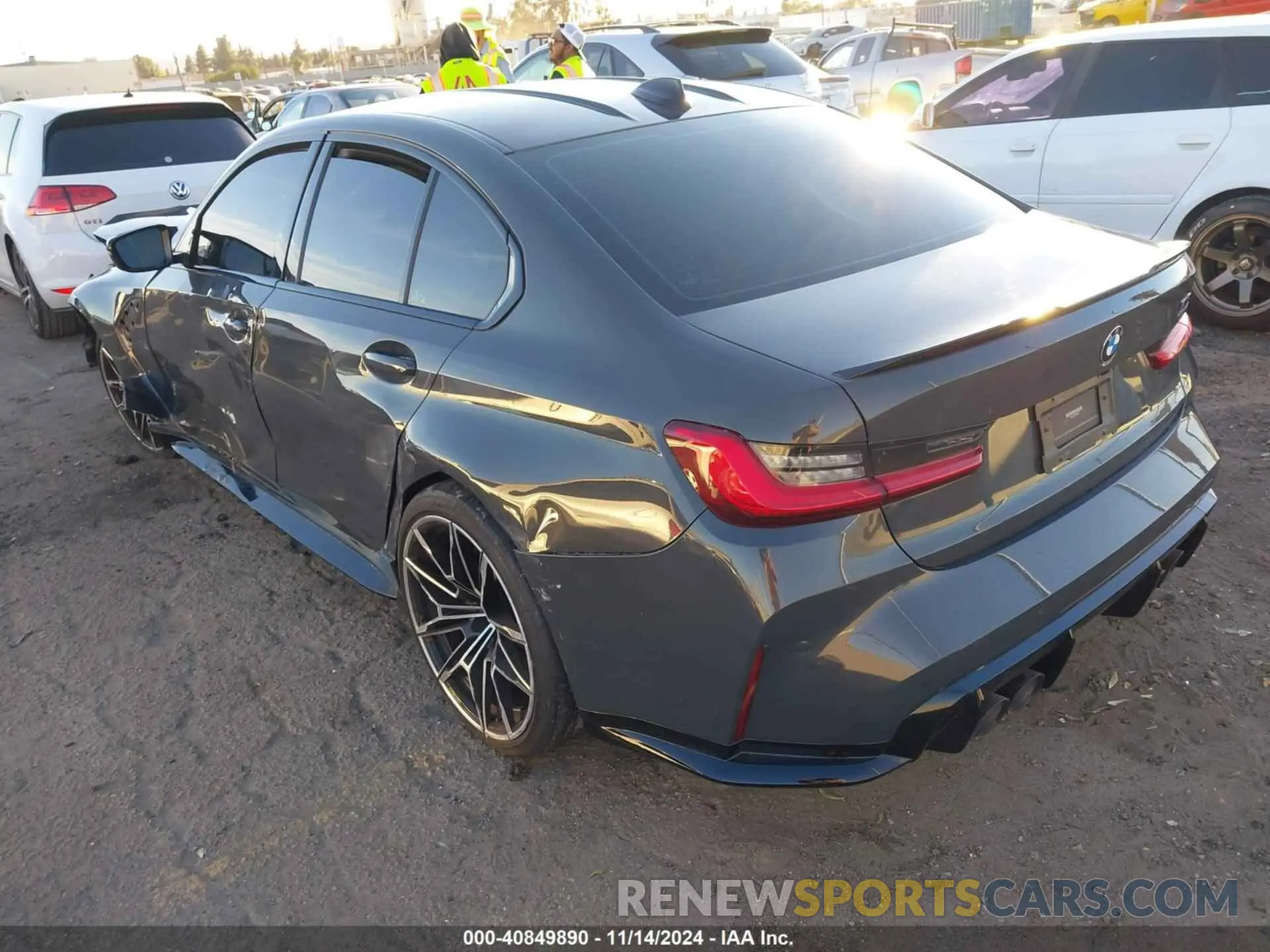 3 Photograph of a damaged car WBS33AY09MFK83914 BMW M3 2021