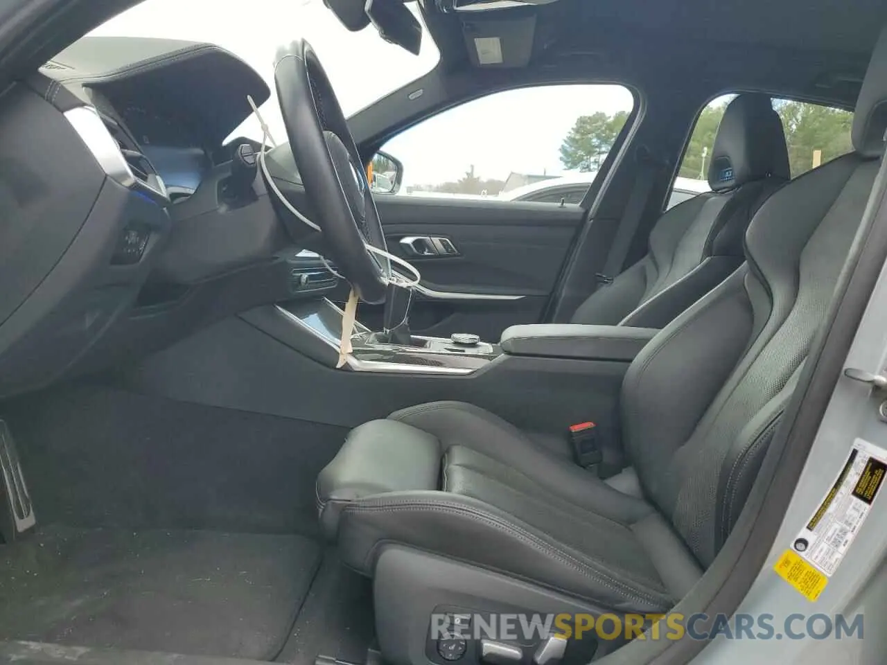 7 Photograph of a damaged car WBS53AY08MFL00775 BMW M3 2021