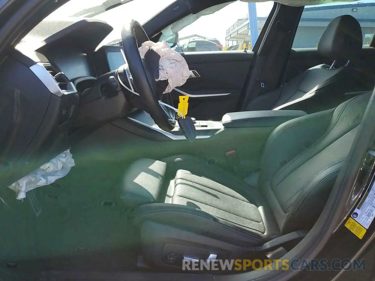 7 Photograph of a damaged car 3MW5U7J03N8C60646 BMW M3 2022