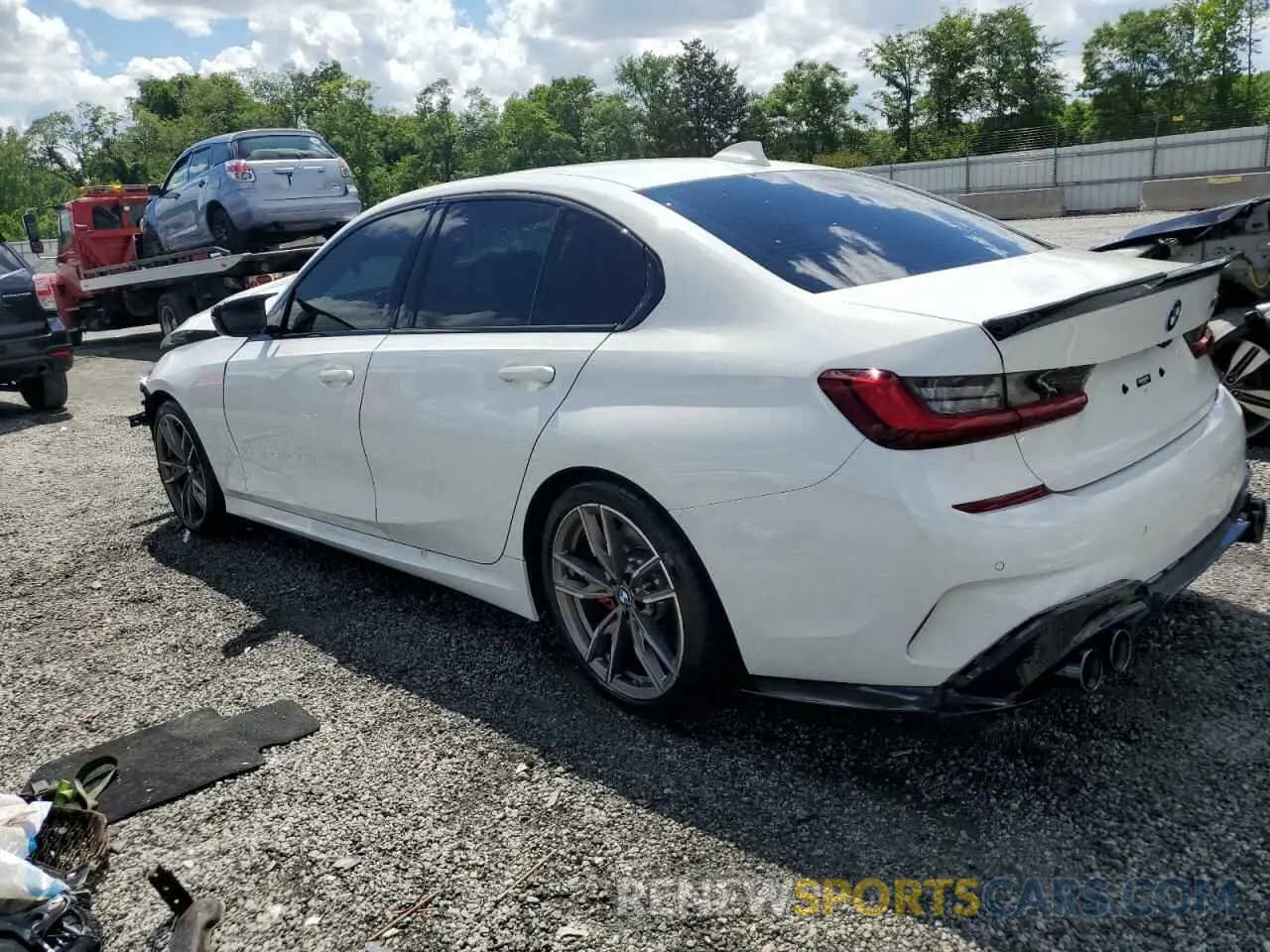 2 Photograph of a damaged car 3MW5U7J03N8C73932 BMW M3 2022