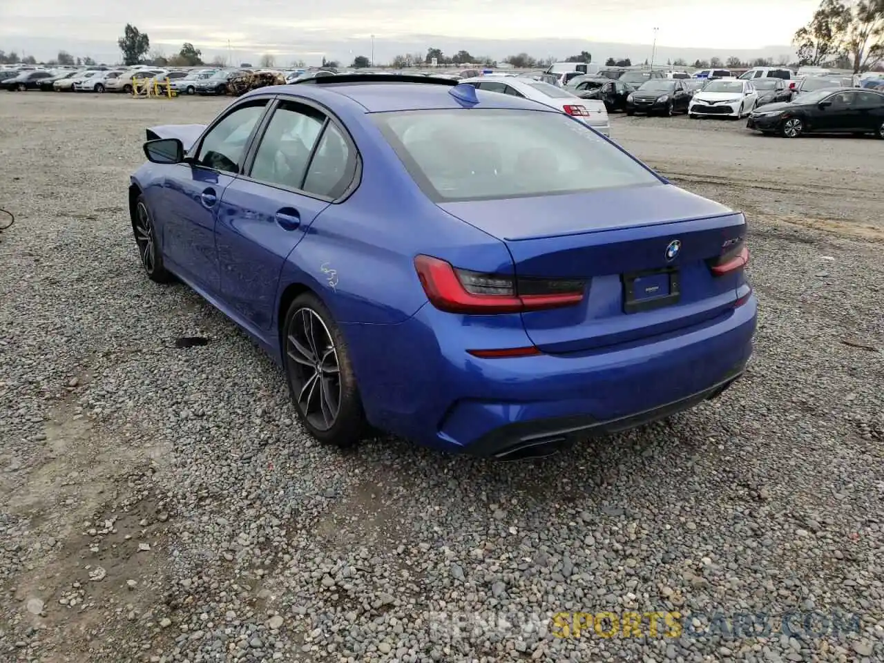 3 Photograph of a damaged car 3MW5U7J06N8C29875 BMW M3 2022