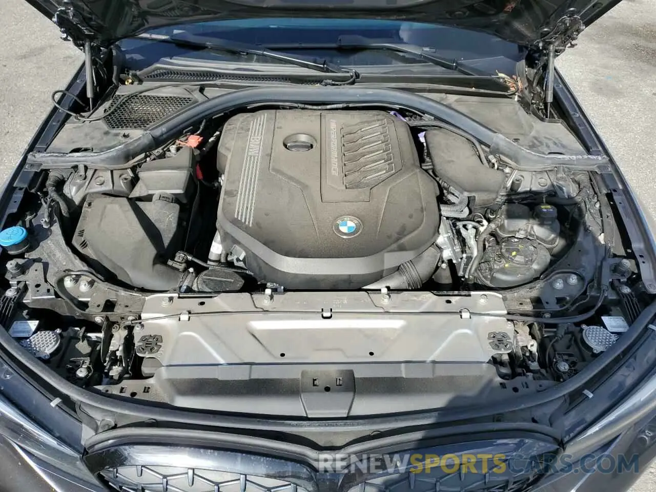 12 Photograph of a damaged car 3MW5U7J09N8C28073 BMW M3 2022