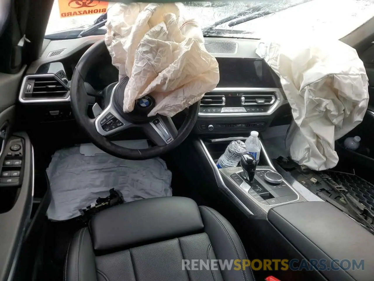 8 Photograph of a damaged car 3MW5U9J03N8C25391 BMW M3 2022