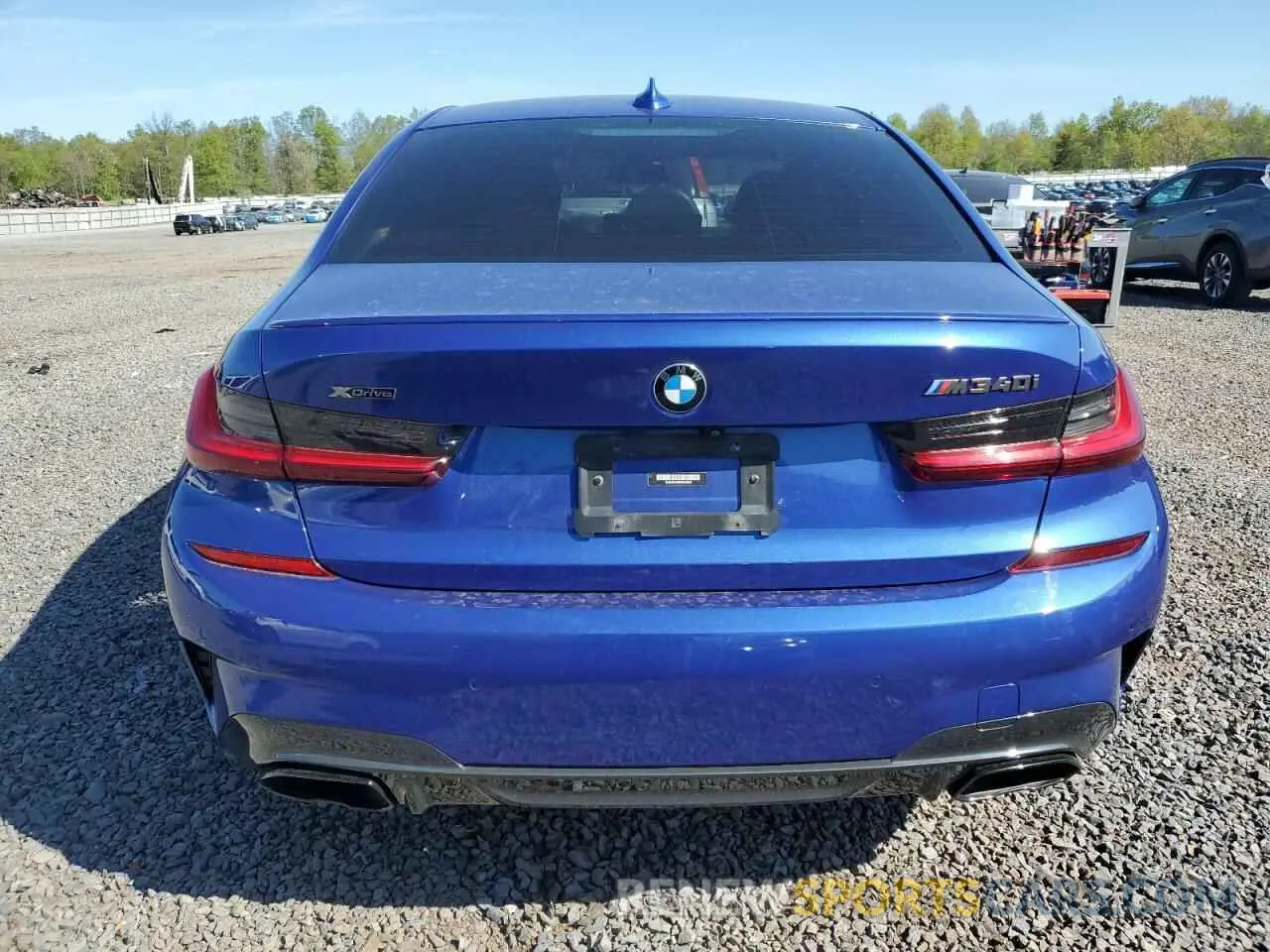 6 Photograph of a damaged car 3MW5U9J09N8C33902 BMW M3 2022