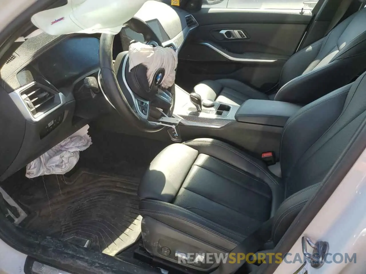 7 Photograph of a damaged car WBA5U9C02NFM31354 BMW M3 2022