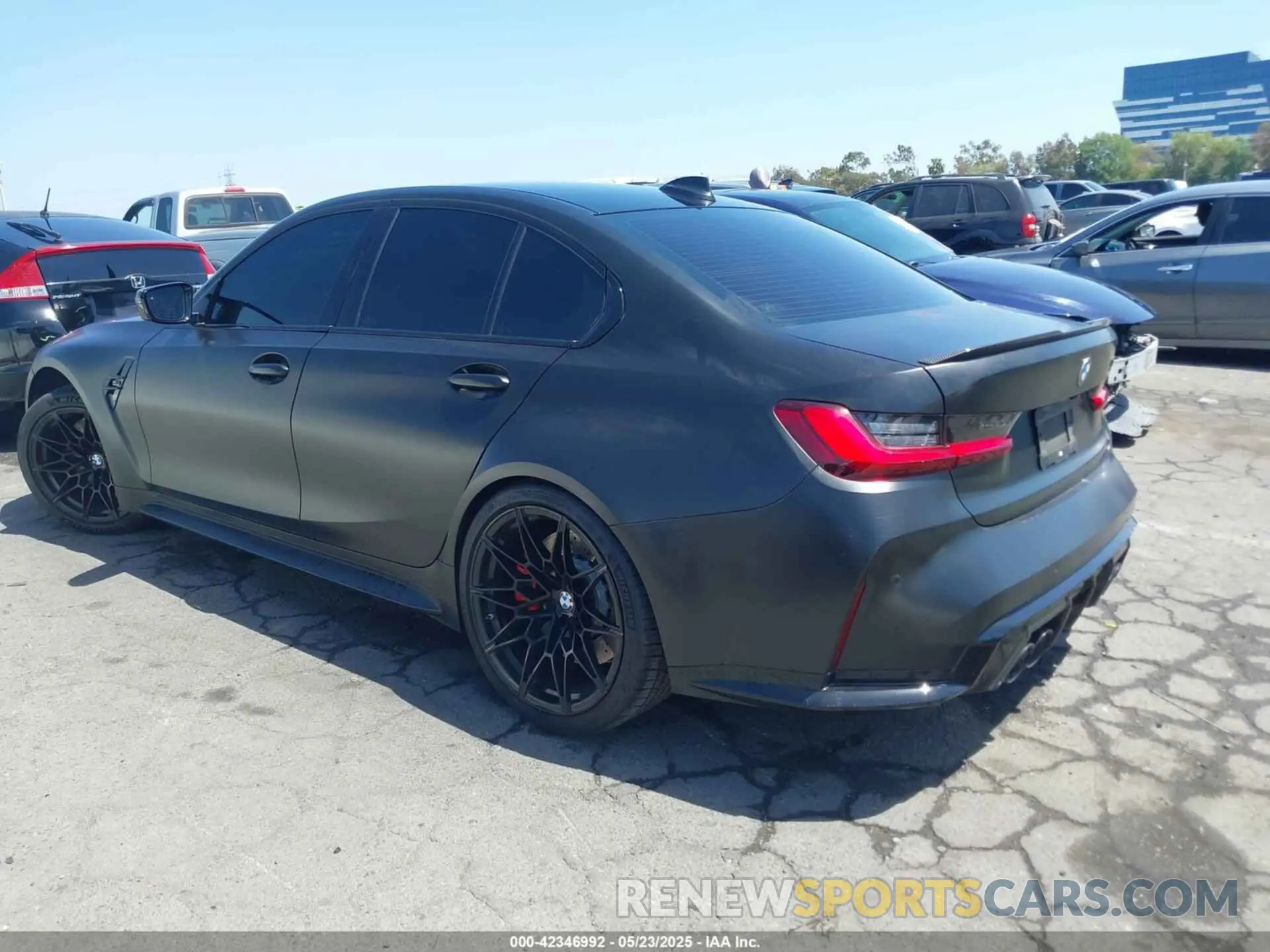 3 Photograph of a damaged car WBS33AY00NFL61191 BMW M3 2022