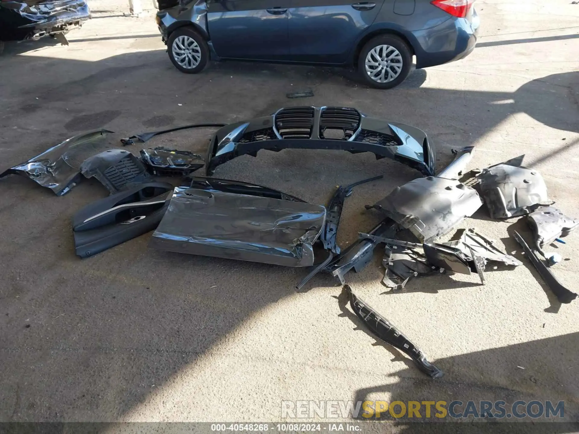 11 Photograph of a damaged car WBS33AY09NFL70536 BMW M3 2022