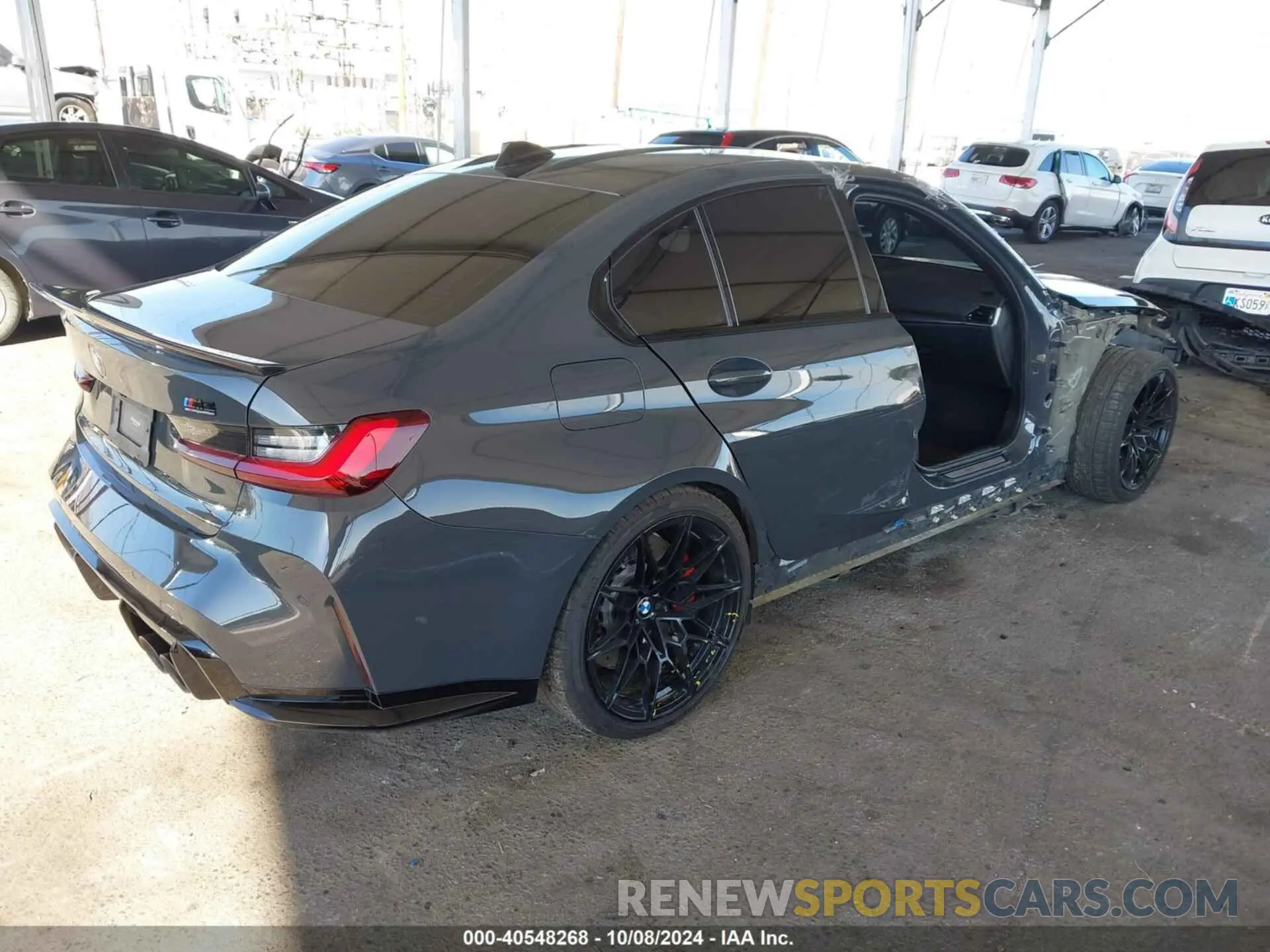 4 Photograph of a damaged car WBS33AY09NFL70536 BMW M3 2022
