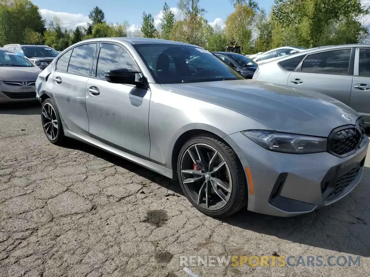 4 Photograph of a damaged car 3MW49FF09P8D37233 BMW M3 2023
