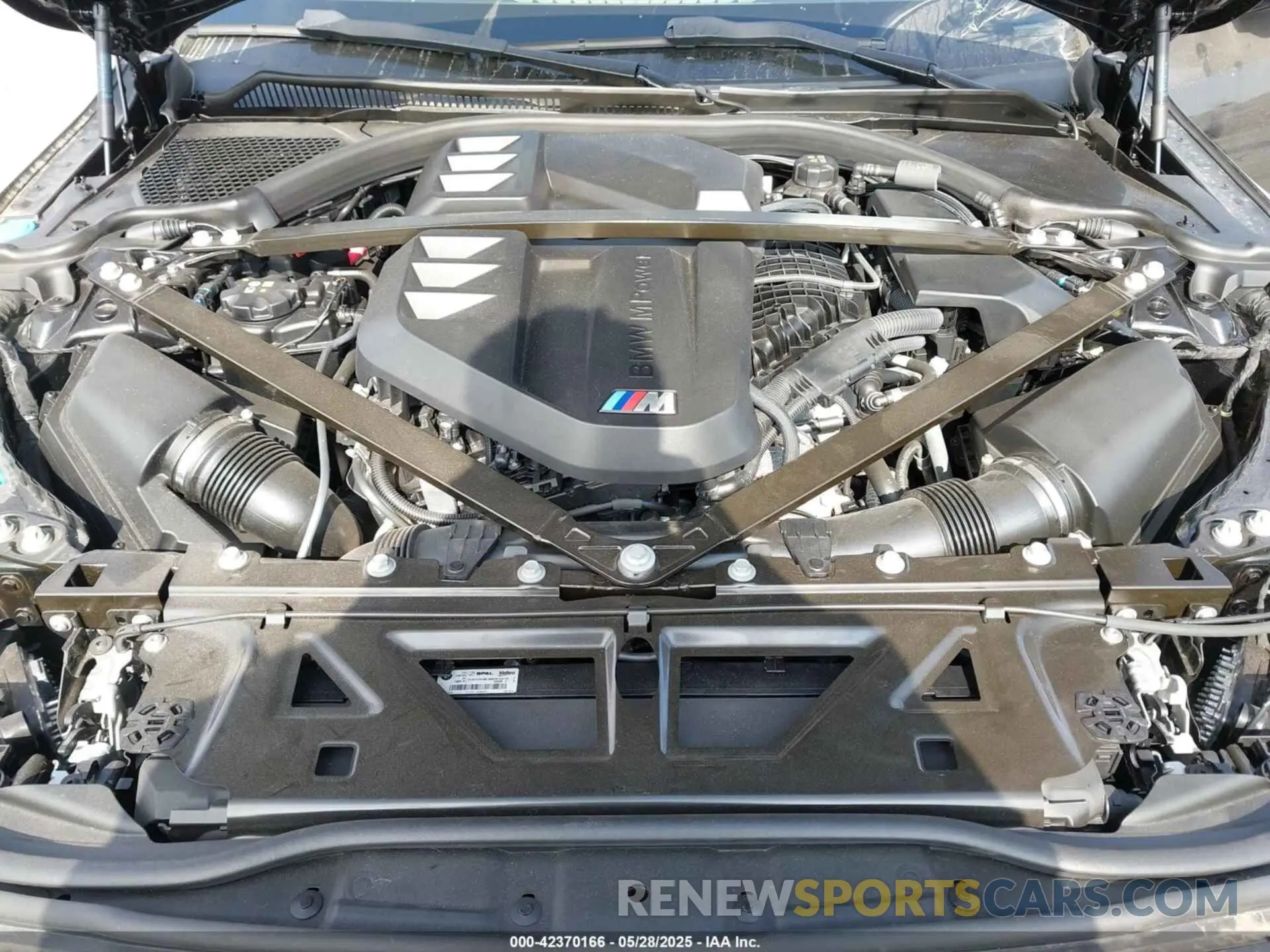 10 Photograph of a damaged car WBS43AY00PFP65177 BMW M3 2023