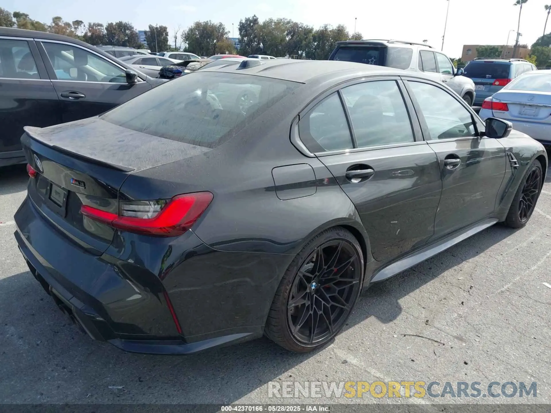 4 Photograph of a damaged car WBS43AY00PFP65177 BMW M3 2023