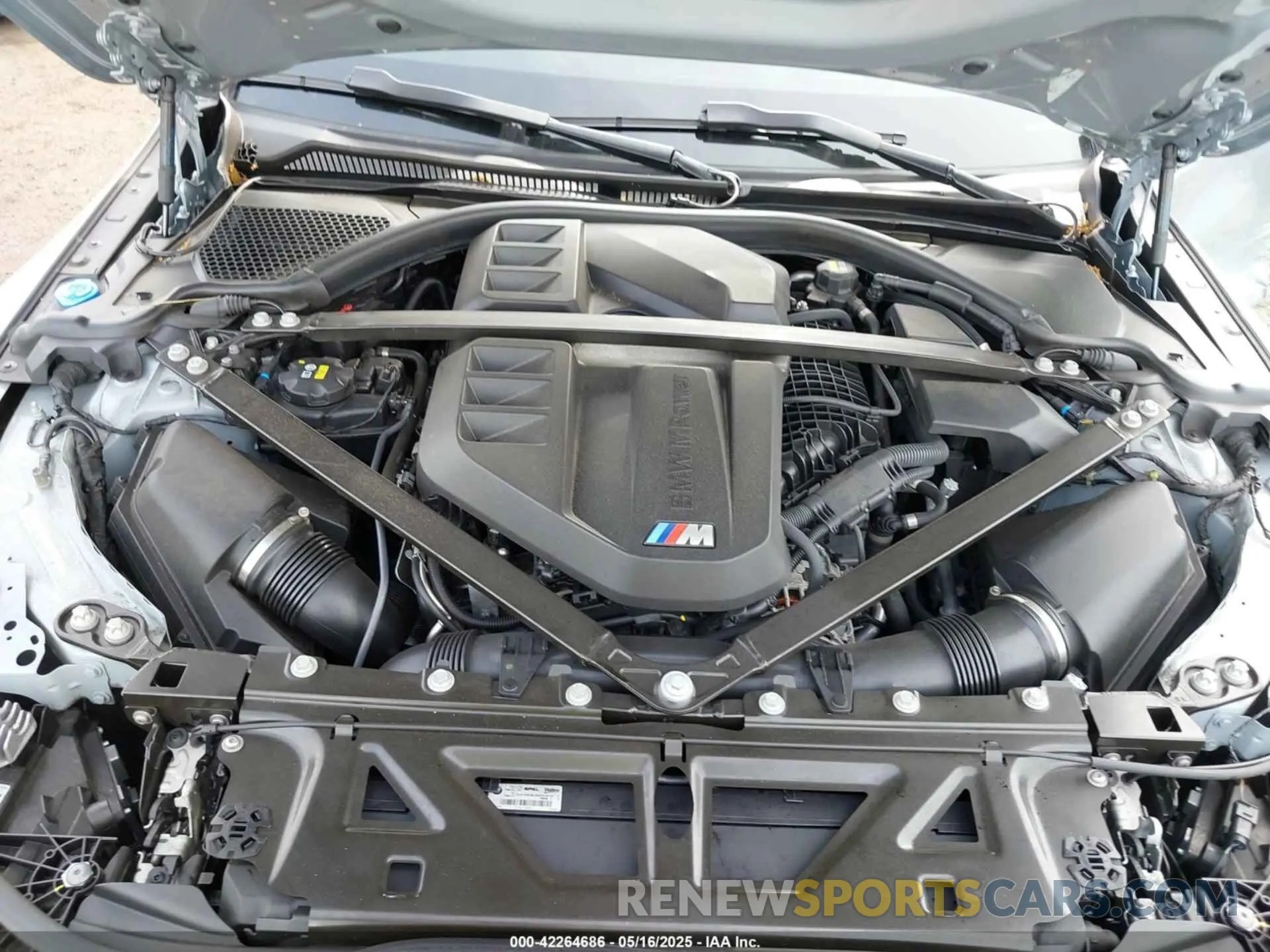 10 Photograph of a damaged car WBS43AY02PFN84856 BMW M3 2023