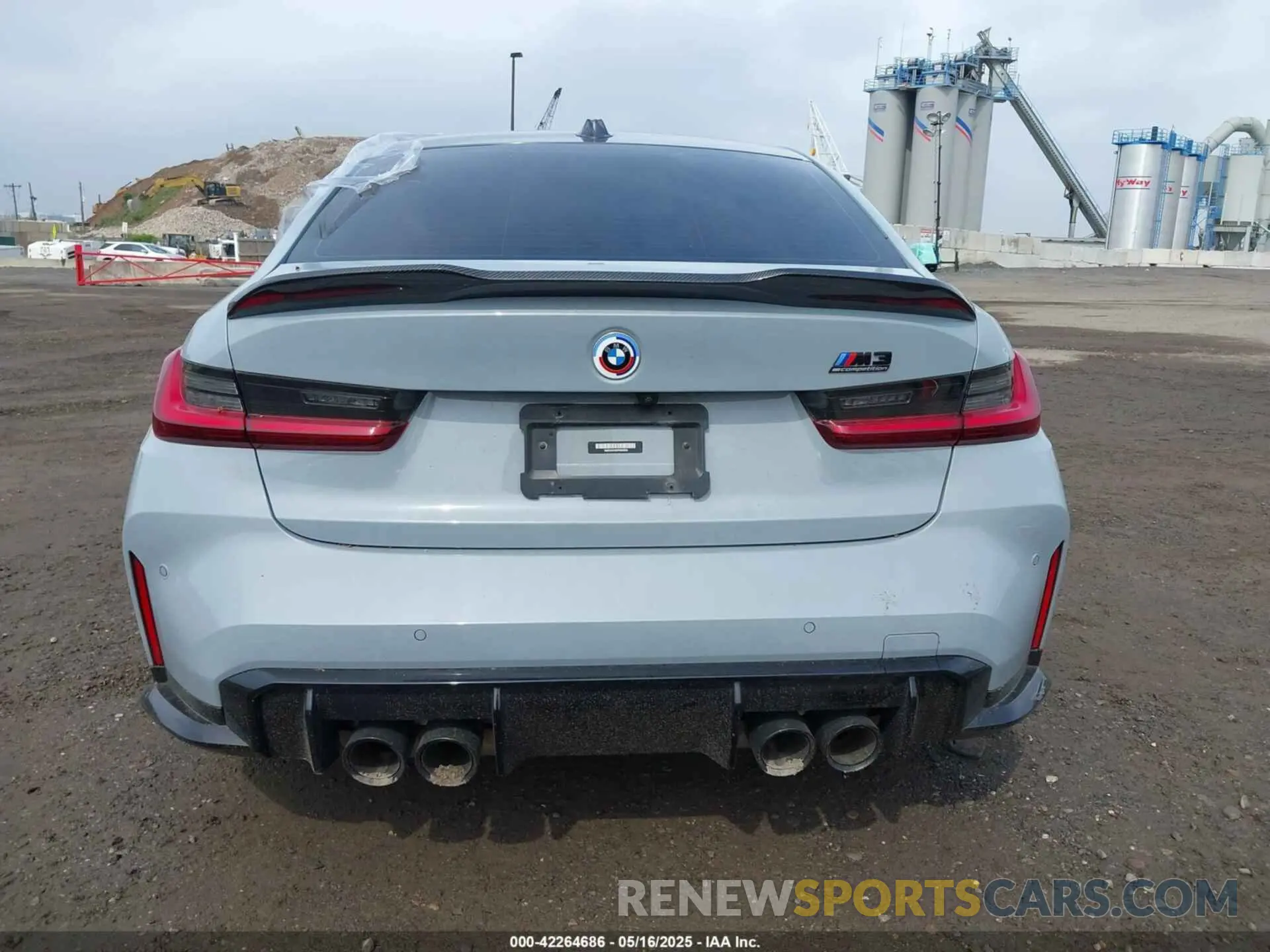 16 Photograph of a damaged car WBS43AY02PFN84856 BMW M3 2023