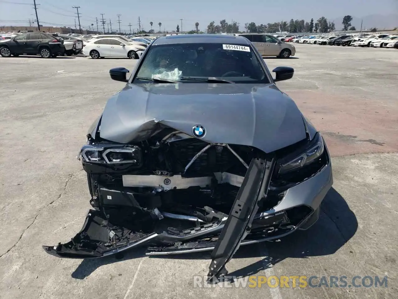 5 Photograph of a damaged car 3MW49FS09R8E16314 BMW M3 2024