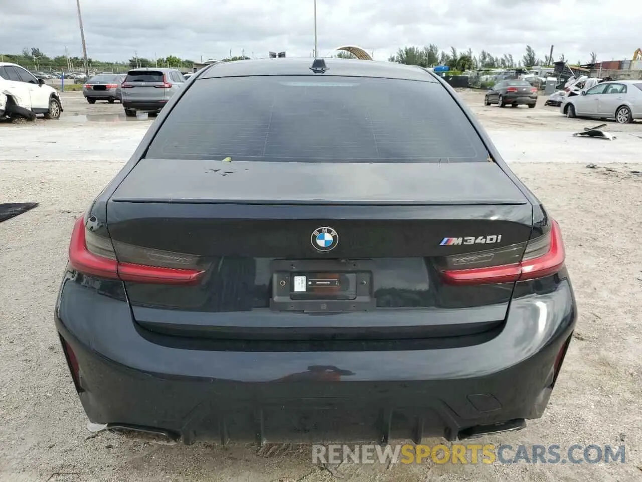 6 Photograph of a damaged car 3MW49FS09R8E21528 BMW M3 2024