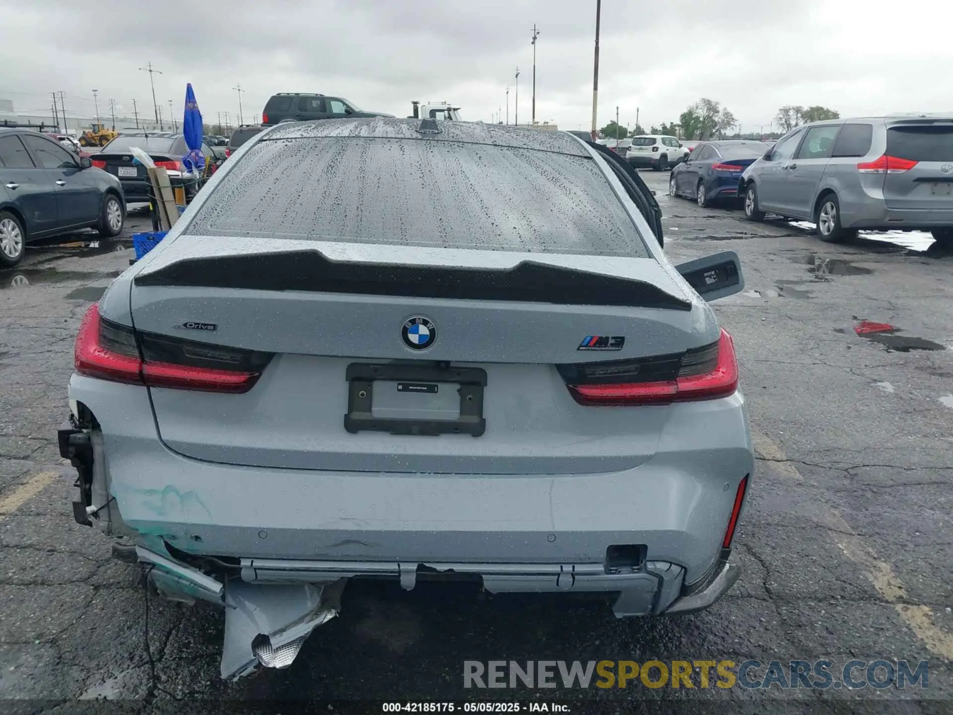 16 Photograph of a damaged car WBS43AY03RFT56948 BMW M3 2024