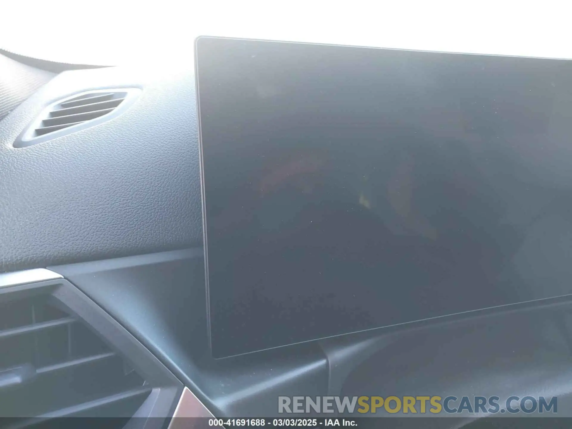 7 Photograph of a damaged car WBS43AY04RFT49362 BMW M3 2024