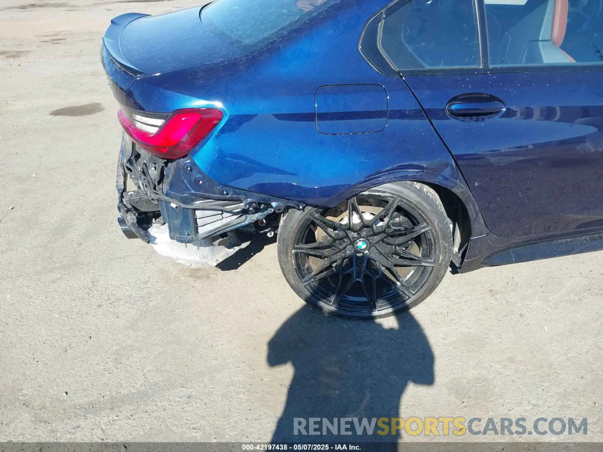 17 Photograph of a damaged car WBS53AY01RFR93583 BMW M3 2024