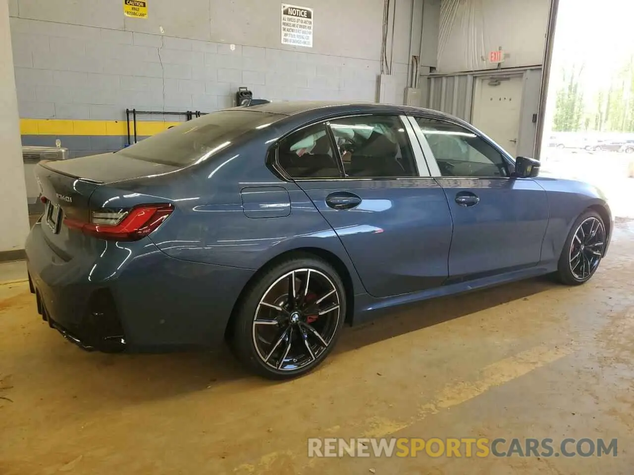 3 Photograph of a damaged car 3MW59FT0XS8F18312 BMW M3 2025