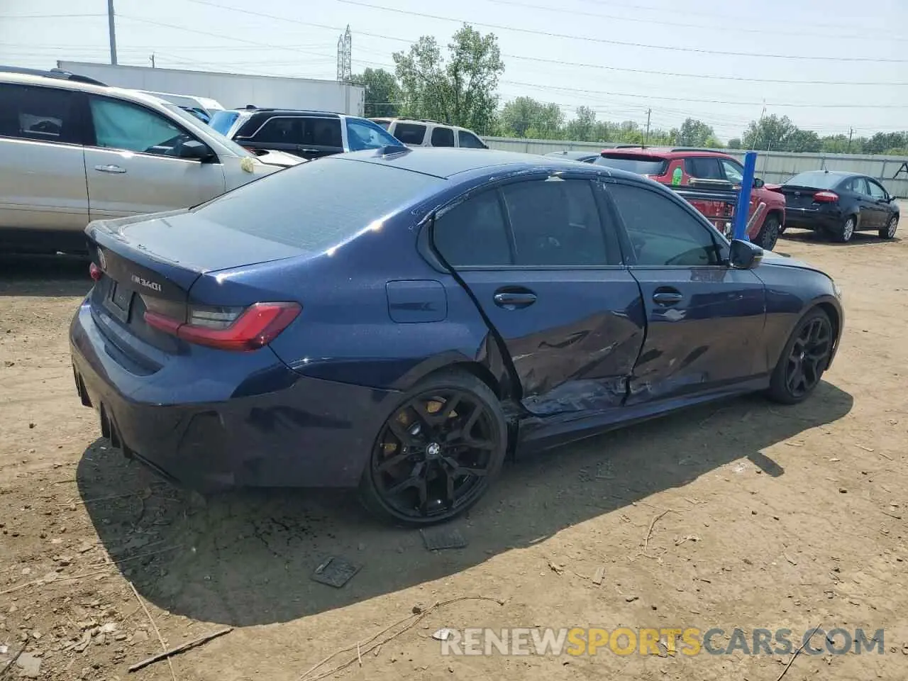 3 Photograph of a damaged car 3MW69FT03S8F06538 BMW M3 2025