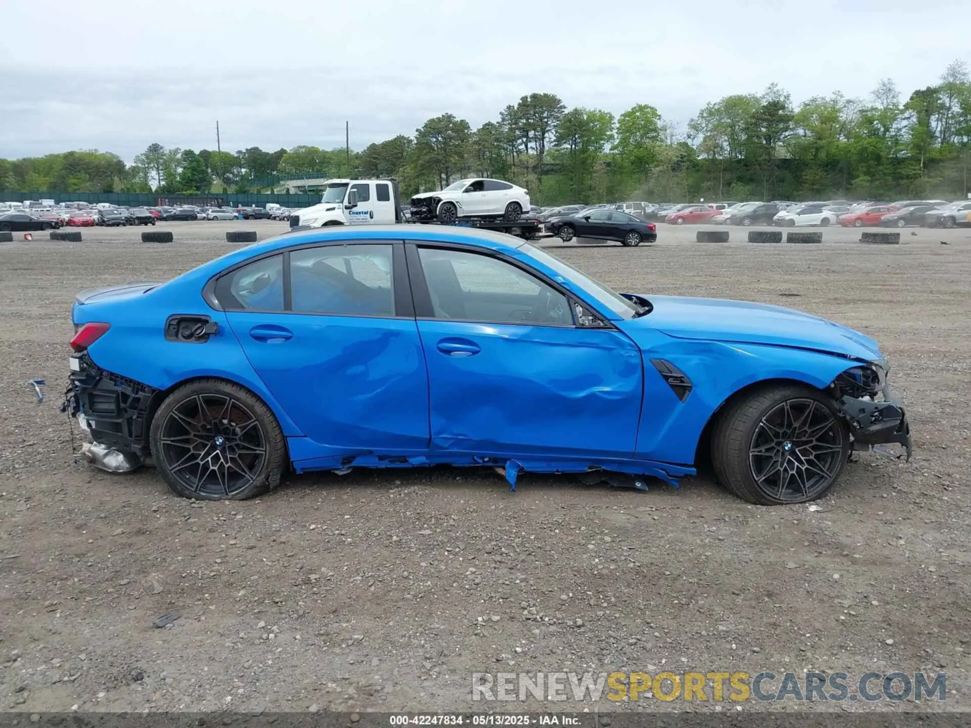 14 Photograph of a damaged car WBS33HJ01SFU28279 BMW M3 2025