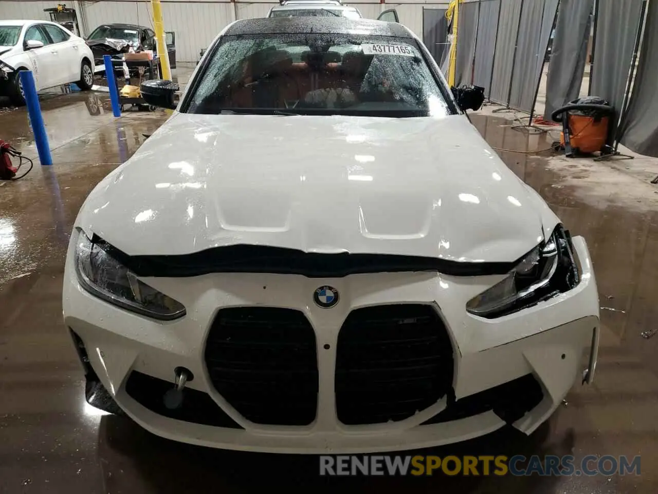 5 Photograph of a damaged car WBS33HJ03SFU35458 BMW M3 2025