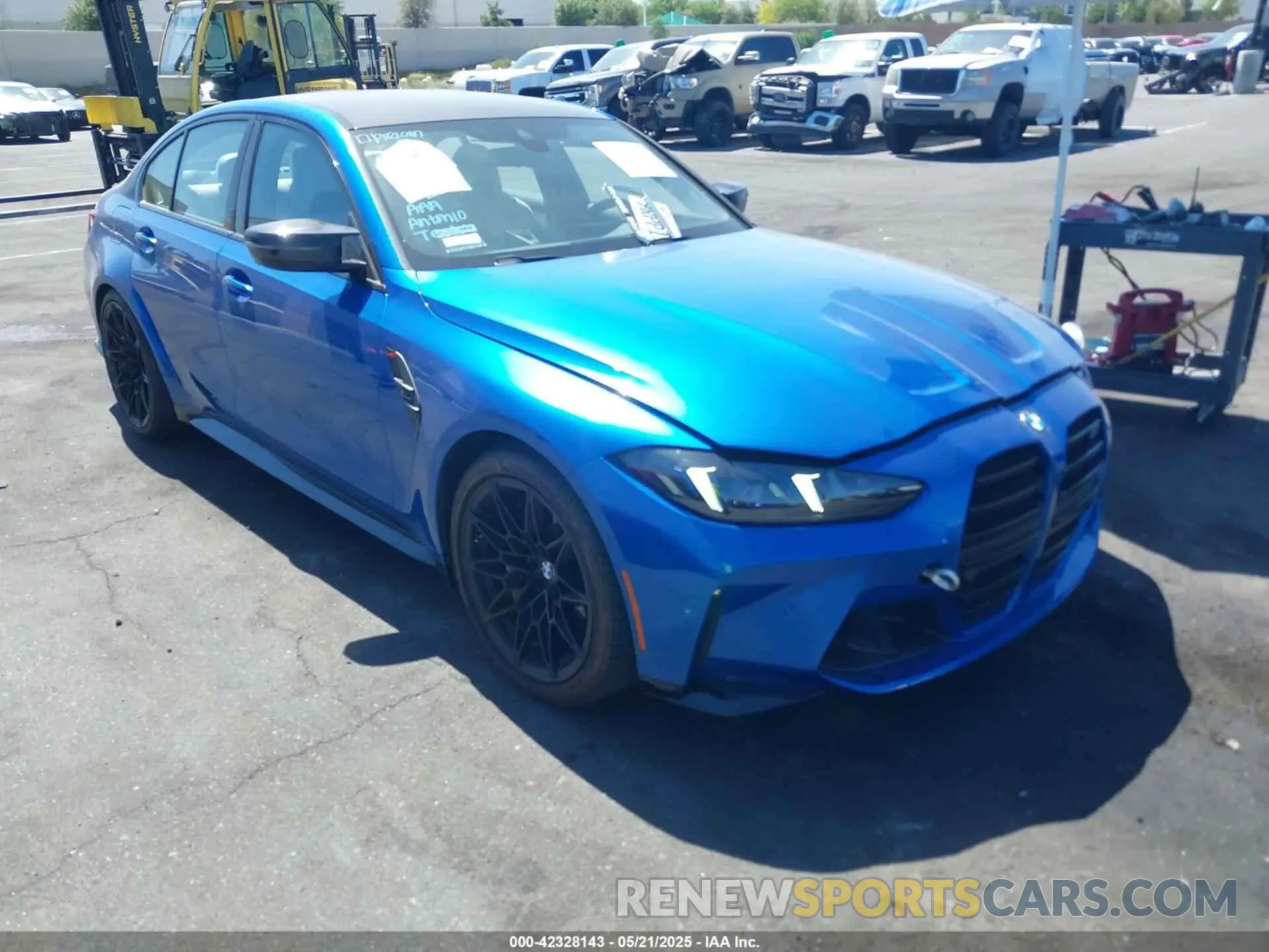 1 Photograph of a damaged car WBS33HJ05SFU29063 BMW M3 2025