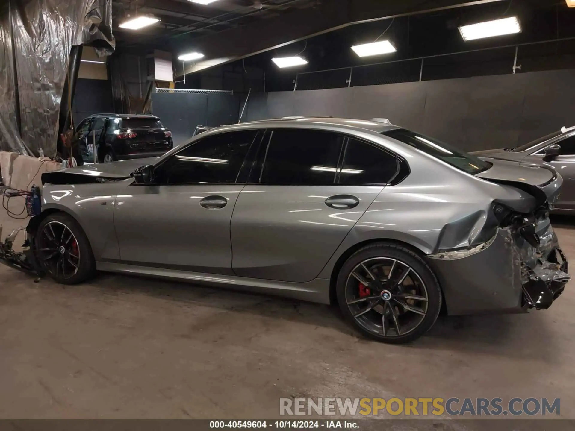 3 Photograph of a damaged car WBA43FF07PFN66910 BMW M340I 2023