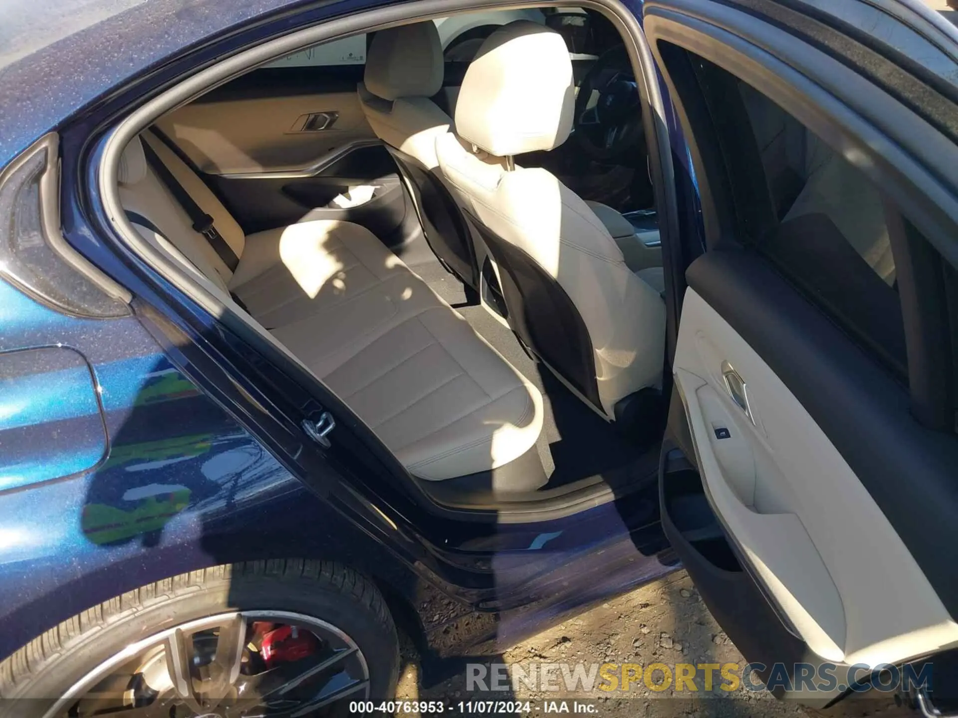 8 Photograph of a damaged car 3MW49FF06R8E75251 BMW M340I 2024