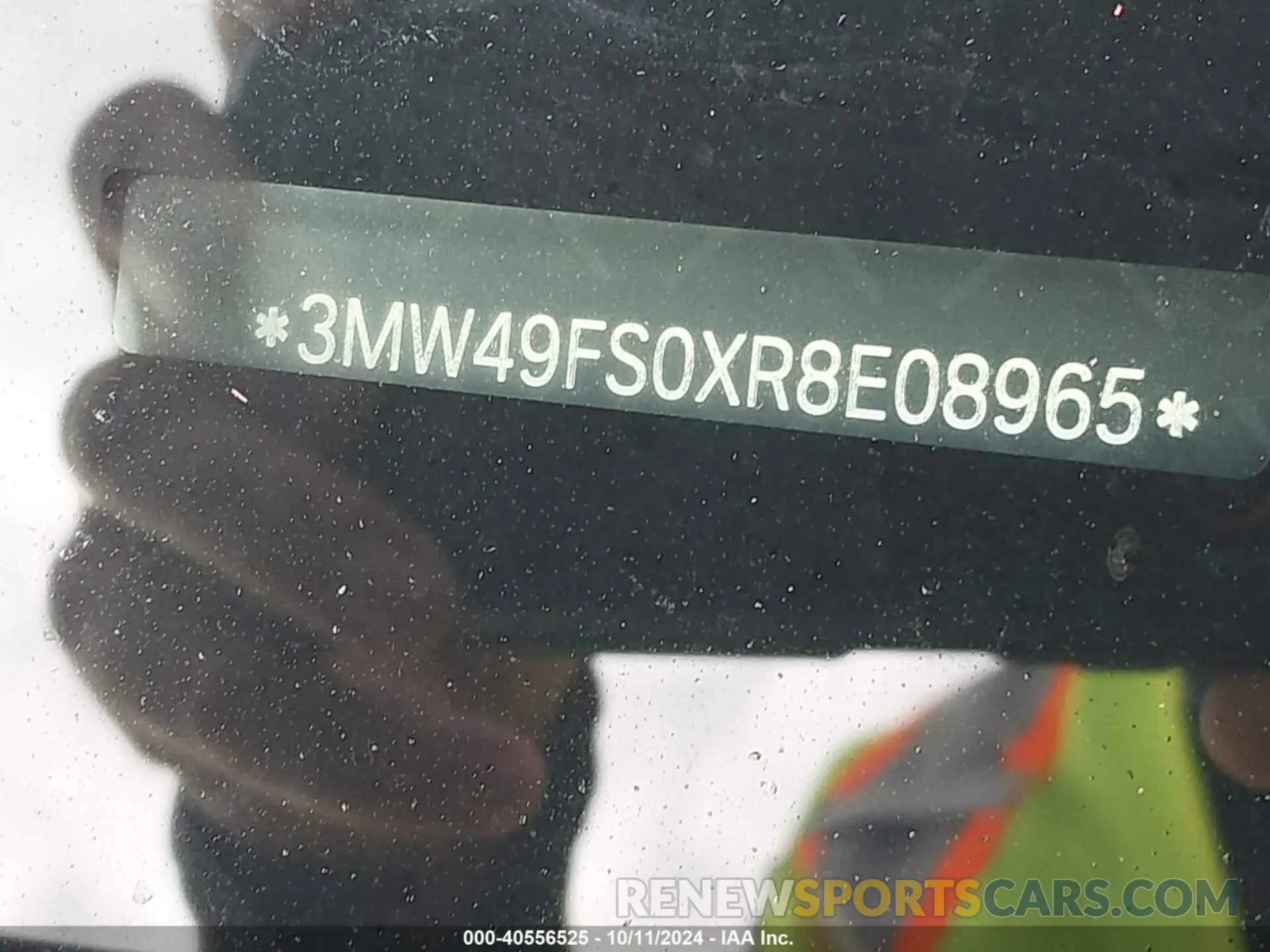 9 Photograph of a damaged car 3MW49FS0XR8E08965 BMW M340I 2024