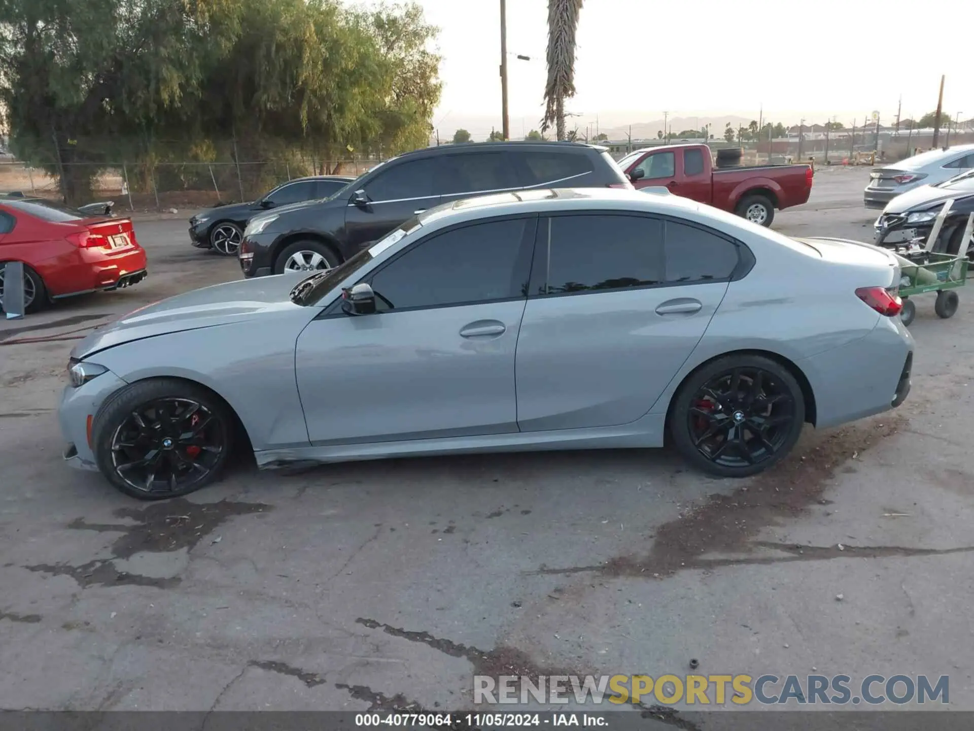 14 Photograph of a damaged car 3MW59FT05S8E98325 BMW M340I 2025