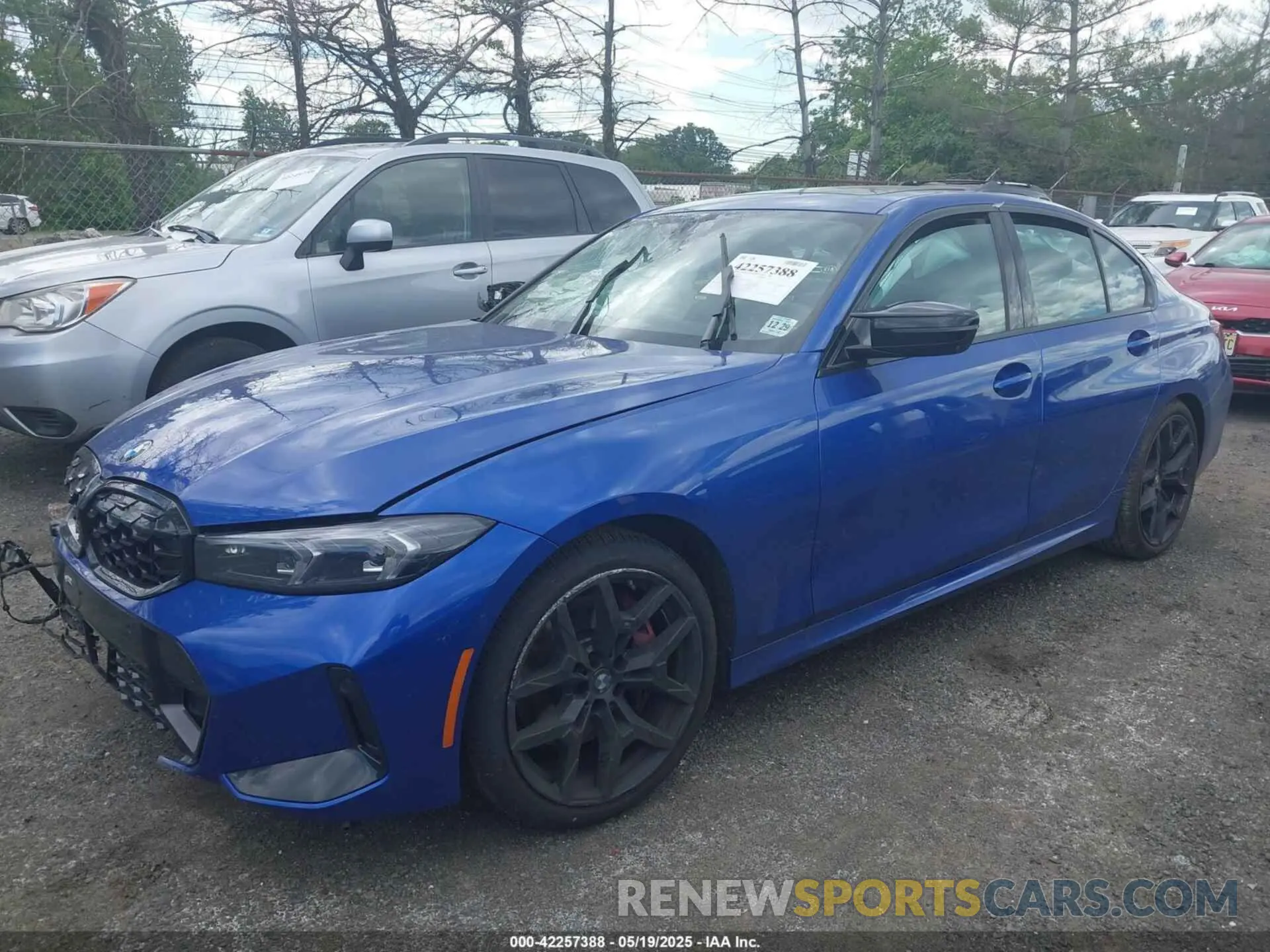 2 Photograph of a damaged car 3MW69FT01S8F09888 BMW M340I 2025