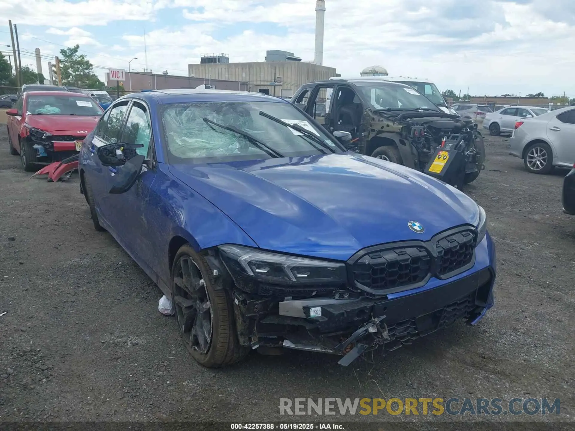 6 Photograph of a damaged car 3MW69FT01S8F09888 BMW M340I 2025