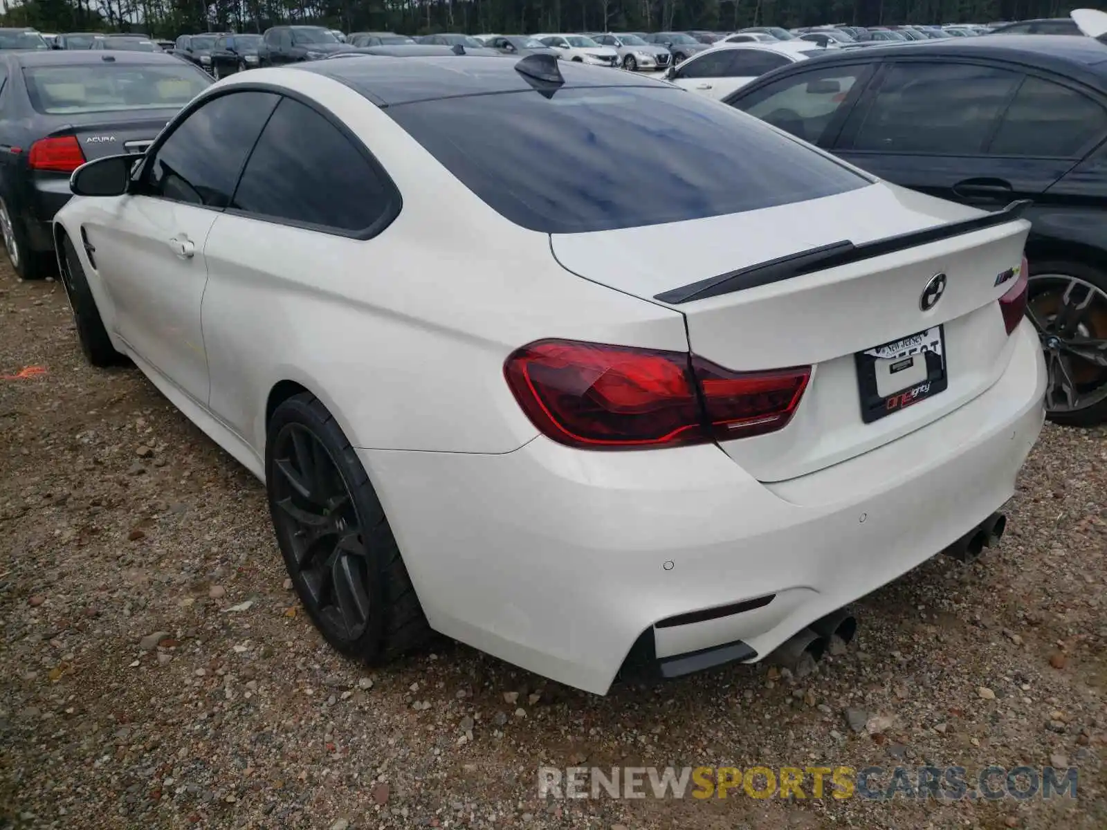 3 Photograph of a damaged car WBS3S7C52KAC09773 BMW M4 2019