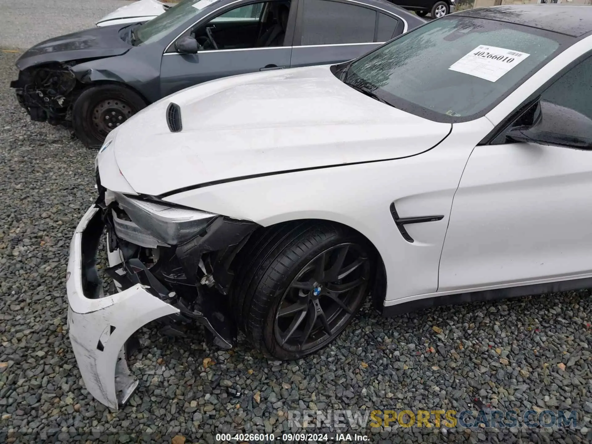 6 Photograph of a damaged car WBS3S7C53KAC09717 BMW M4 2019
