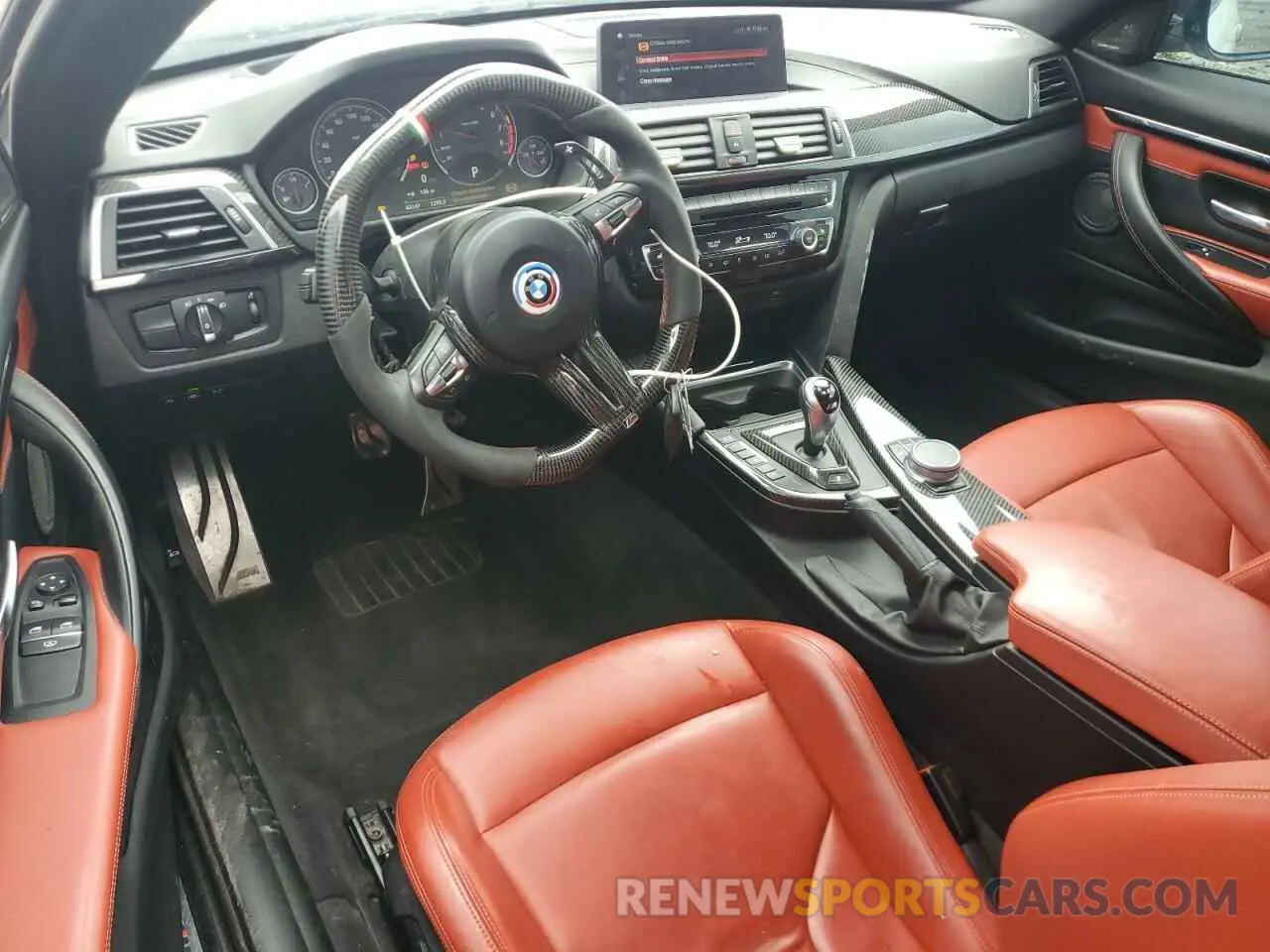 8 Photograph of a damaged car WBS4Y9C53KAG67529 BMW M4 2019