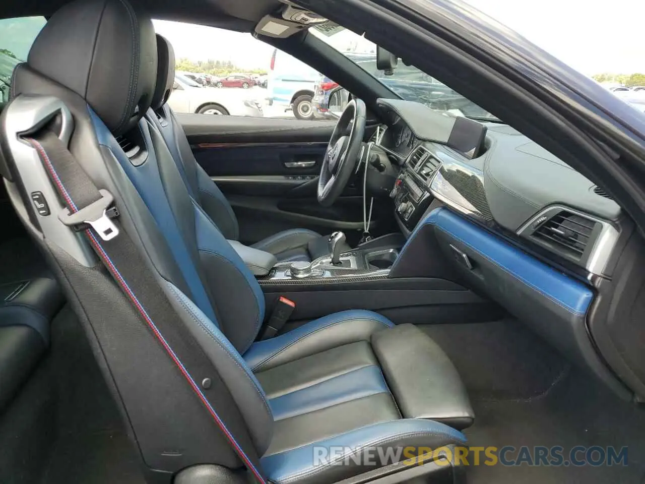 5 Photograph of a damaged car WBS4Z9C52KEJ63539 BMW M4 2019