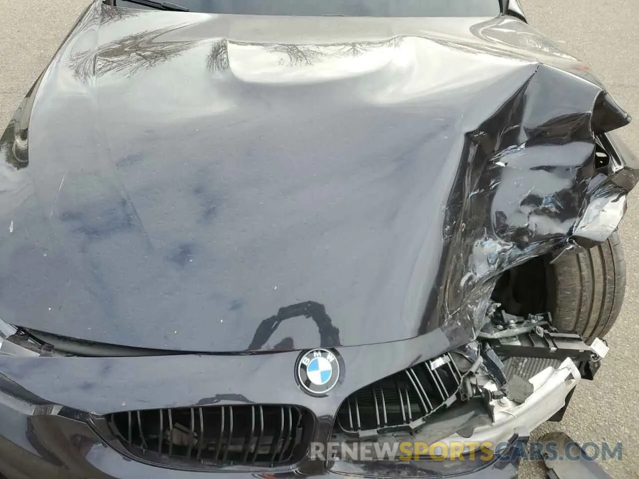 11 Photograph of a damaged car WBS4Z9C54KEJ63588 BMW M4 2019