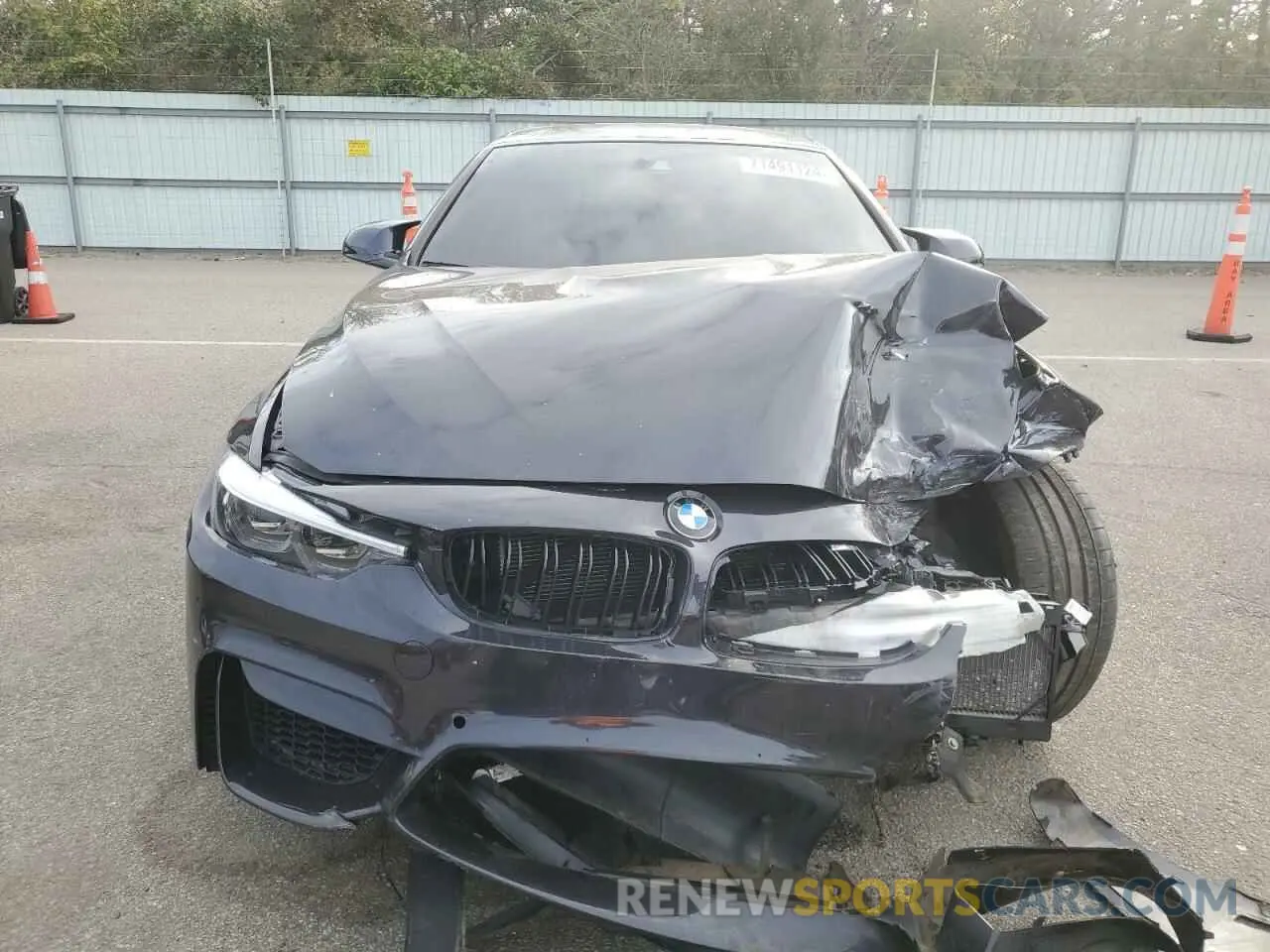 5 Photograph of a damaged car WBS4Z9C54KEJ63588 BMW M4 2019