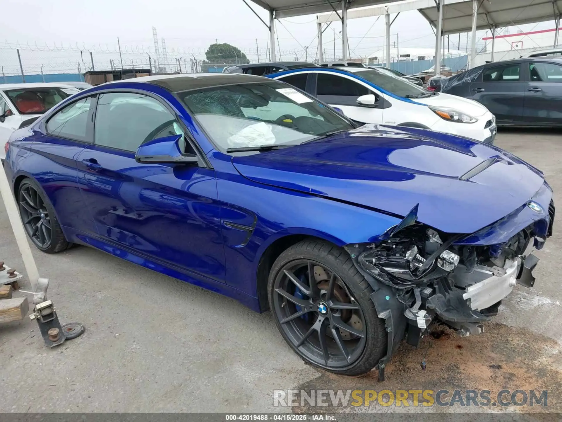 14 Photograph of a damaged car WBS3S7C02LAH85093 BMW M4 2020