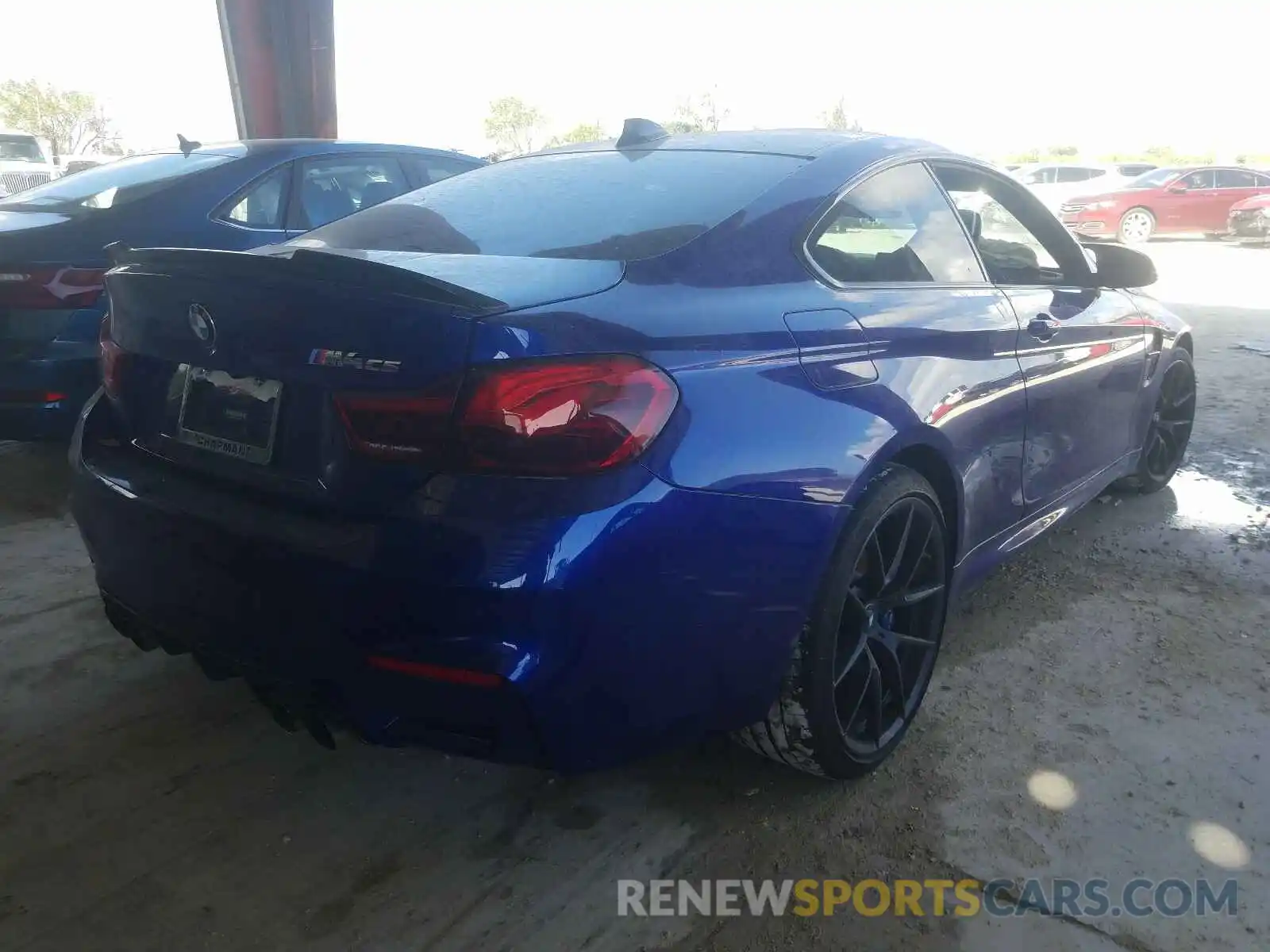 4 Photograph of a damaged car WBS3S7C03LFH09840 BMW M4 2020