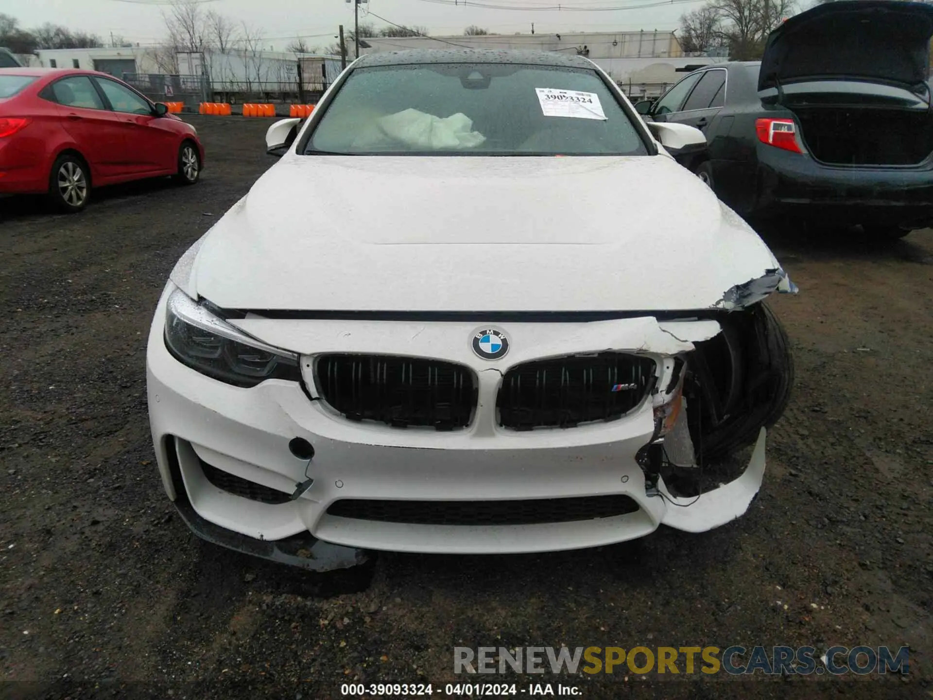 12 Photograph of a damaged car WBS3S7C04LAH85158 BMW M4 2020