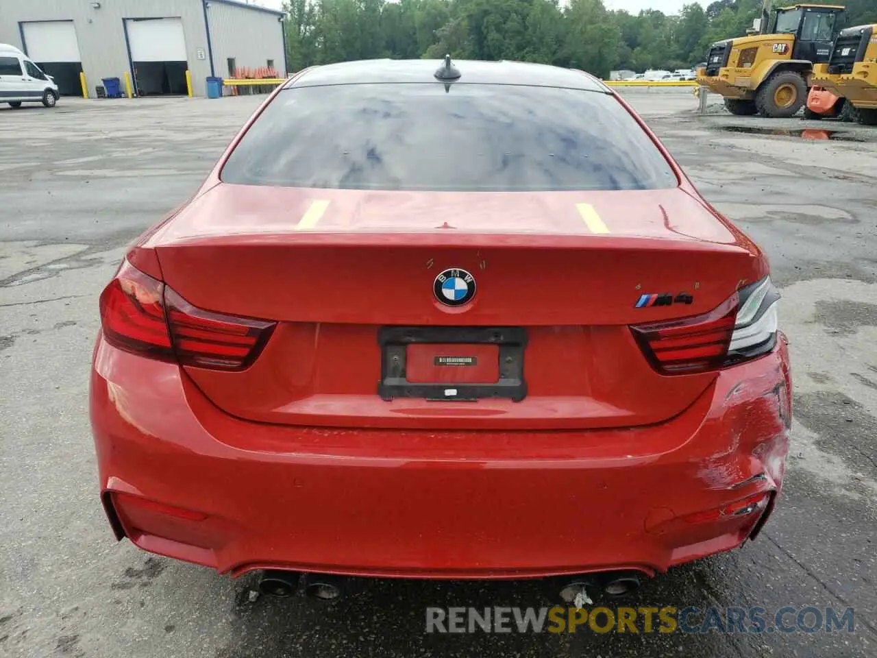 6 Photograph of a damaged car WBS4Y9C00LFH39876 BMW M4 2020