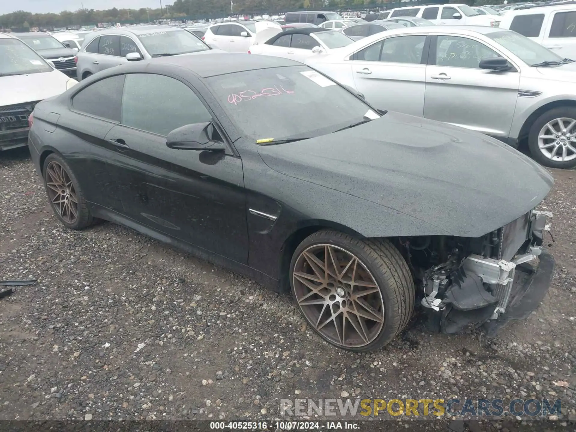 1 Photograph of a damaged car WBS4Y9C00LFJ67933 BMW M4 2020