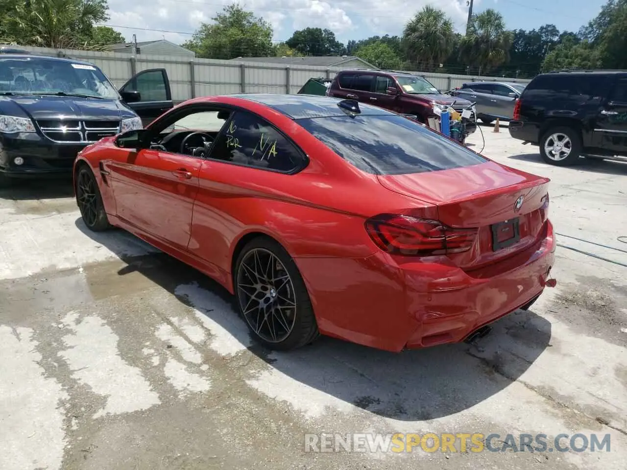 3 Photograph of a damaged car WBS4Y9C05LFH35158 BMW M4 2020