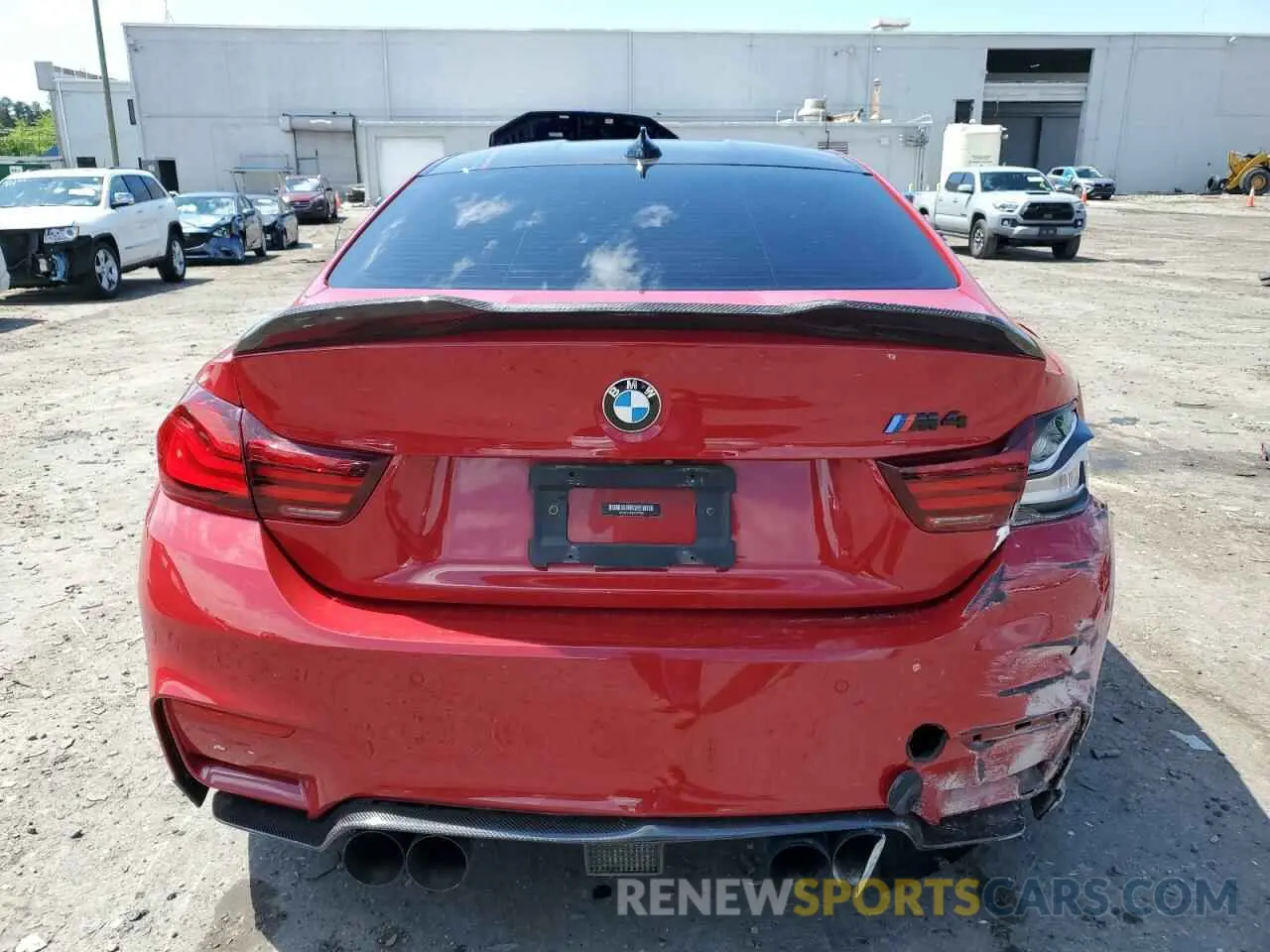 6 Photograph of a damaged car WBS4Y9C05LFJ77020 BMW M4 2020